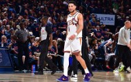 MK体育-NBA官方：布克因公开批评裁判被罚款35000美元；取消其G2技犯