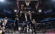 NBA季后赛｜马刺赢下天王山，文班亚马尽显篮球天赋