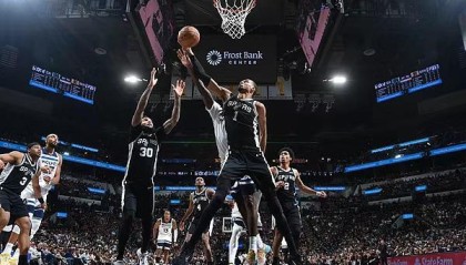 NBA季后赛｜马刺赢下天王山，文班亚马尽显篮球天赋